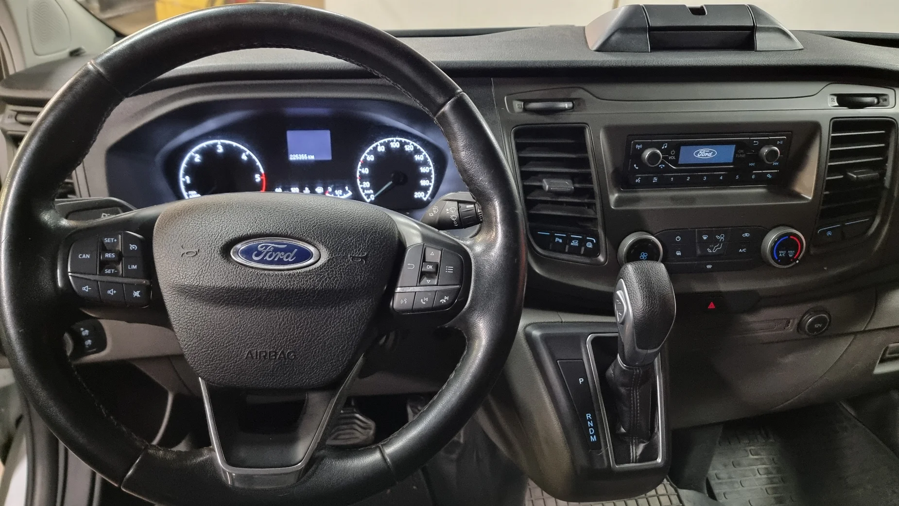 Ford Transit Custom photo